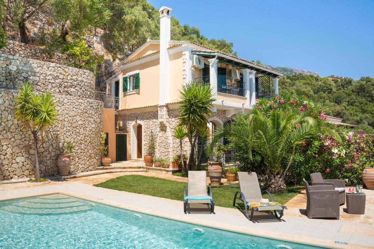 Adriana Sea View Villa Ipsos Exterior photo