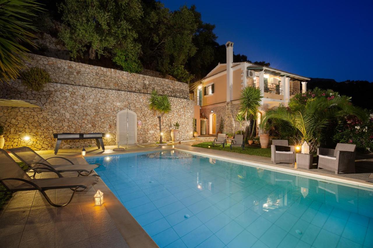 Adriana Sea View Villa Ipsos Exterior photo