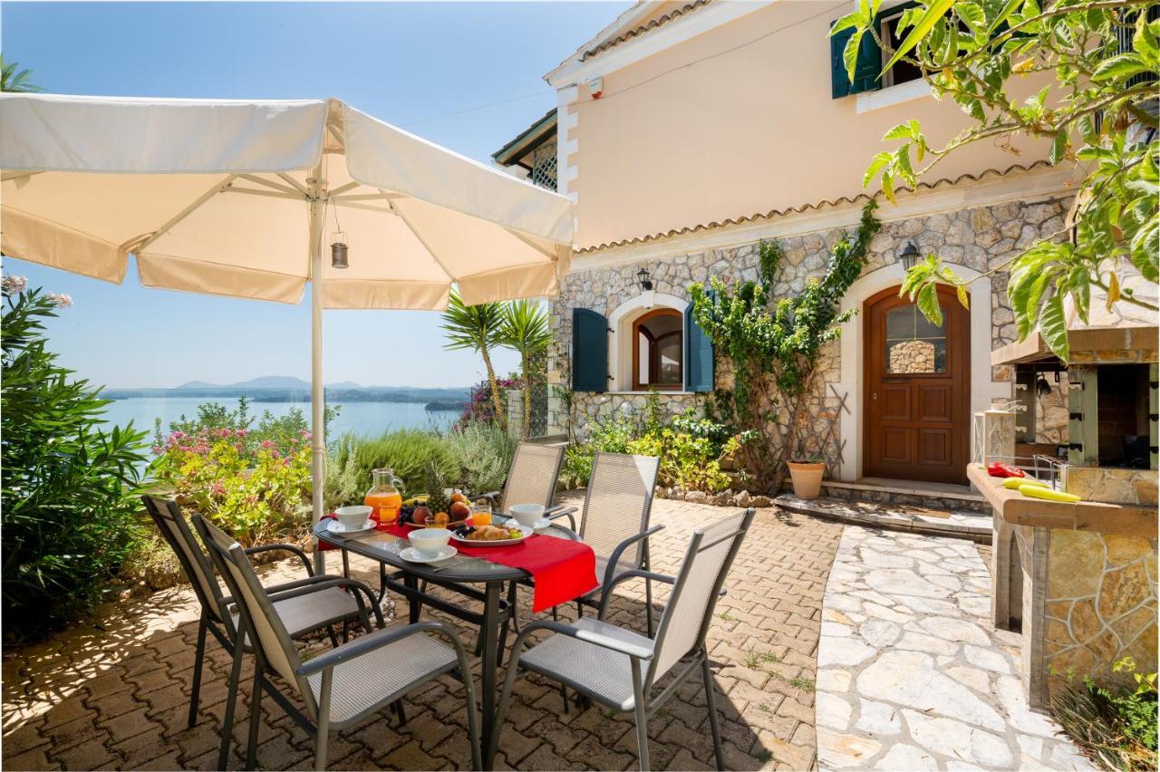 Adriana Sea View Villa Ipsos Exterior photo
